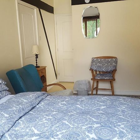 Follets B&B Pewsey ภายนอก รูปภาพ