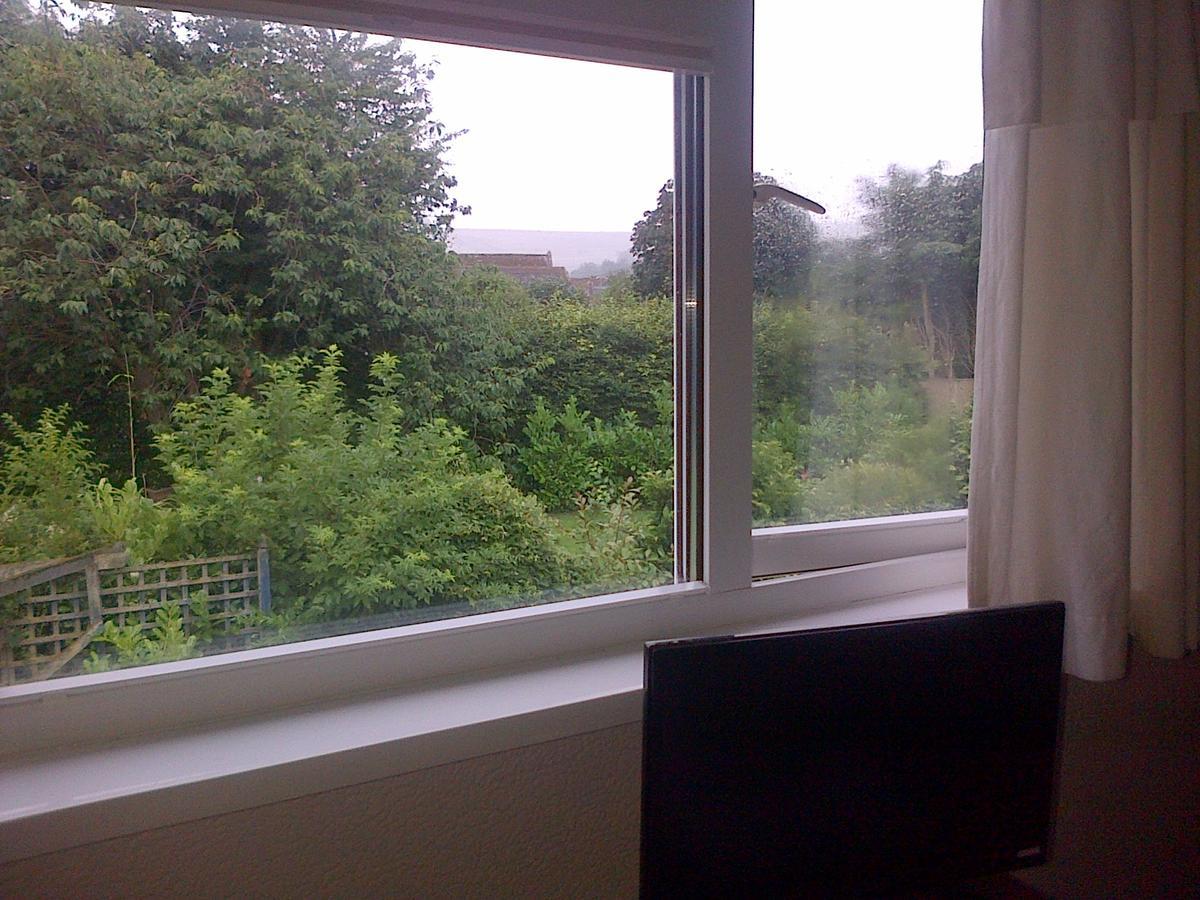Follets B&B Pewsey ภายนอก รูปภาพ