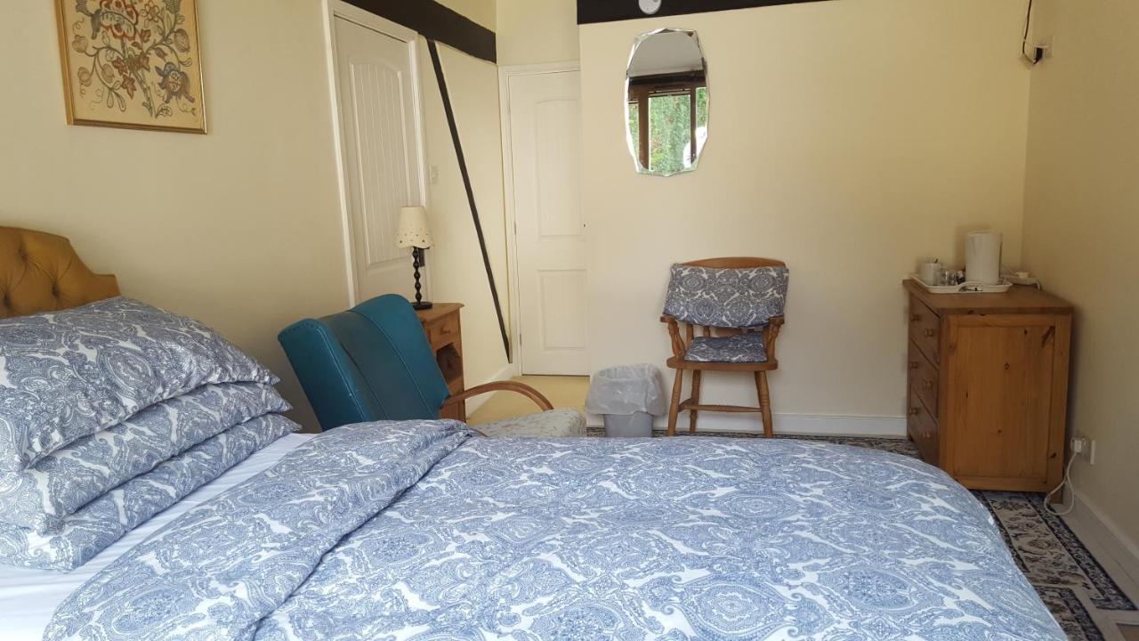 Follets B&B Pewsey ภายนอก รูปภาพ